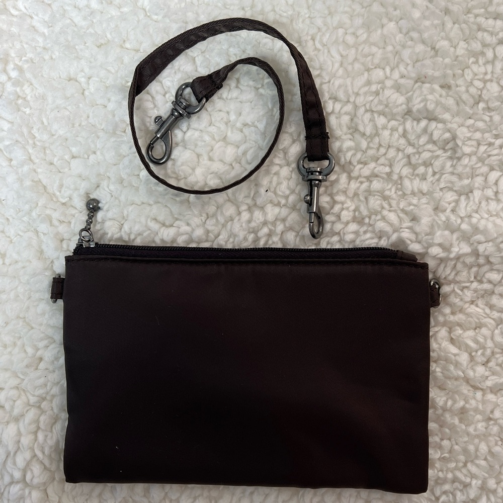 Baggallini Quilted Captivate Backpack Messenger Sholder Bag - Dark Brown NWOT - Picture 11 of 16